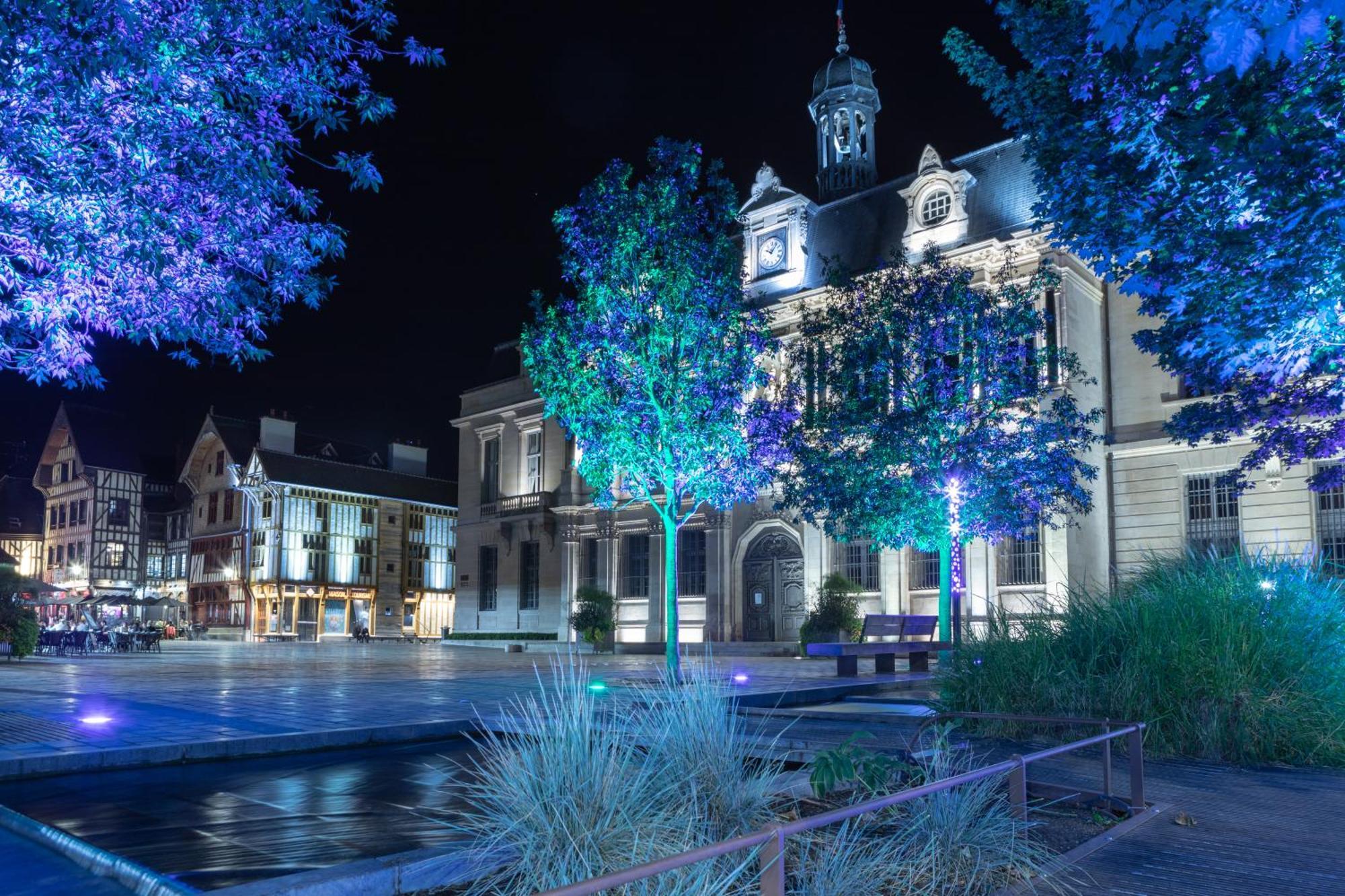 La Flute Enchantee Troyes Kültér fotó